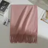 Cachecol de Cor Lisa Estilo Coreano para Mulheres no Outono e Inverno Espessado Imitação de Caxemira Vermelho de Natal Versátil Cachecol de Pescoço e Xale para Homens