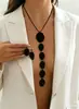 Nuevo Conjunto de Aretes y Collar Geométrico Irregular Exagerado de Estilo Europeo y Americano, Pintado con Spray, Tendencia, Minimalista, Personalidad