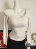 Camiseta de Manga Larga Cepillada con Encaje Empalmado Estilo Pura Pasión para Mujer Otoño Nuevo Ajuste Delgado Top Básico Interior