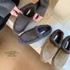 2025 Novo Estilo Pele Genuína Sola Grossa Quente Roupa Exterior Roupa de Trabalho Casual Preguiçosa Meia-Pantufa Baotou Birkenstock Chinelos Femininos