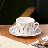 Taza de café de cerámica original linda de conejo y tulipán con platillo, taza creativa para el hogar, vajilla, taza para el té de la tarde, taza de desayuno para parejas