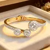 Pulsera para Mujer de Lujo Ligero Estilo Francés, Bola de Panal Incrustada de Diamantes, Superventas Transfronteriza, Pulsera Exquisita de Gama Alta de Nicho al por Mayor