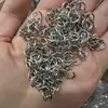 Atacado 1,2*8mm Argola Aberta Pequeno Anel de Ferro Argola Aberta Colorida Conexão DIY Anel Duplo Corrente para Pendurar Joias Metálicas Anel