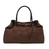 Bolsa Tote Retro Fosca para o Dia a Dia Feminina 2025 Outono Nova Grande Capacidade Casual Acessível Luxo High-End Bolsa de Ombro
