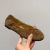 Versión de cuero suave~Zapatos de ballet para mujer, nuevos de otoño, Mary Jane retro casual versátiles, de lunares, de punta fina, de un solo color
