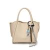 Bolsa Balde Simples Nova Primavera 2025 com Fivela Dupla para Mulheres, Bolsa Transversal Texturizada Nicho Cor Sólida, Bolsa de Mão Moderna e Estilosa