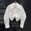 Camisa Nova Estilo Primavera 2026 com Gravata Borboleta para Mulheres, Design de Nicho, Decoração Tridimensional Estilo Francês, Camisa Curta com Gola Polo