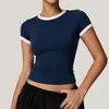 Camiseta de secado rápido ajustada europea y americana para Amazon transfronteriza, ropa de yoga con bloques de color, camiseta deportiva ajustada de manga corta para correr Pilates para mujer