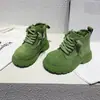 Botas estilo Martin infantil coreanas, nova coleção outono/inverno 2026, botas unissex de cano médio com zíper lateral, botas amarelas de camurça para bebê