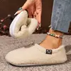 Nuevas zapatillas de algodón simples de venta caliente transfronteriza para mujer, engrosadas, ligeras, antideslizantes, cálidas zapatillas de dormitorio, venta al por mayor desde el fabricante