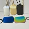 Collar cruzado para hombre acero inoxidable hip-hop militar placa de perro colgante con letras etiqueta tarjeta de identificación fabricantes al por mayor