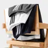 Paquete de Tres Camisetas de Manga Corta Sail Cool-Touch con Protección Solar, Corte Holgado, Nuevo Estilo 2026, Gama Alta, Cuello Redondo, Estilo para el Trayecto Diario de Verano