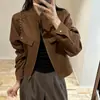 Tamaño actualizado. Elegante chaqueta corta de gamuza estilo francés y vintage, perfecta para figuras petite, una elegante chaqueta de cuero