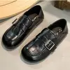 Sapatos baixos de couro estilo retrô britânico para mulheres, nova coleção de outono 2026, design slip-on, sola macia, mocassins Mary Jane