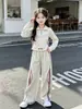 Conjunto Deportivo Casual para Niñas, Estilo Primavera y Otoño, Conjunto de Dos Piezas con Top de Manga Larga con Cuello y Pantalones de Pierna Ancha, Versión Coreana, Corte Holgado, Moderno para Niños Mayores