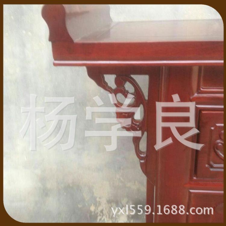 8111FF0A0C99D3A67E5047E0CDF47B