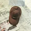Gorra de Béisbol con Protección Solar para Mujer, Gorra Diaria Bordada de Moda con Circunferencia de Cabeza Grande, Efecto Adelgazante del Rostro, Visera Ancha, Corona Profunda, Gorra tipo Pato