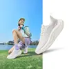Hongxing Erke Chasing the Wind 3V2 Tênis de Corrida Feminino Verão Novo Malha Respirável Sapatos Esportivos Solado Macio Retorno Sapatos Femininos