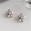 Brincos Clip-on de Espiral para Mosquitos Transfronteiriços para Mulheres Sem Piercings, Brincos de Nicho High-End, Brincos Retrô de Celebridade da Internet para Rostos Quadrados e Redondos, Acessórios de Orelha