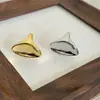 Anillo Abierto de Personalidad Irregular de Lujo Ligero Ins Europeo y Americano Nicho Anillo Superpuesto de Uña Metálica con Espacio