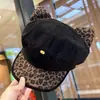 Gorra octagonal de cuero para mujer, gorra versátil, nuevo modelo 2026, gorra de boina adelgazante, gorra retro de artista para otoño e invierno, visera de copa profunda