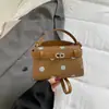 Bolso de Mano Pequeño Exquisito Súper Moderno para Mujer, Nuevo Bolso de Hombro de Lunares Verano 2026, Bolso Cuadrado Pequeño Cruzado para Viajes