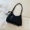 Mochila de Felpa de Gamuza Súper Caliente para Mujer 2026 Nueva de Gran Capacidad Bolso de Hombro Retro Mate Versátil para Viajar Bolso Cruzado