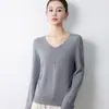 Suéter de punto de alta gama listo para usar para mujer, con cuello en V y manga larga, corte holgado, adecuado para primavera y otoño, top tipo camiseta base sin costuras