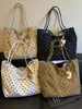 Bolsa de lunares de gran capacidad 2026 Nuevo estilo Moda de moda Bolso de hombro único para estudiantes universitarios Viajes diarios a clase Bolso de compras con personalidad