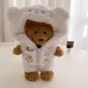 Solo Ropa de Muñeca Jecat 12cm Oso de Barcelona Colgante Ropa de Muñeca Ropa de Muñeca Conjunto de Top y Peto