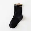 Calcetines para Mujer Más Vendidos de Xiaohongshu para Primavera y Otoño, Calcetines Largos de Color Sólido de Caña Media para Mujer, Calcetines de Invierno Transpirables, Absorbentes de Sudor, Resistentes al Olor, Calcetines Caídos