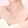 Collar Princesa Fugitiva para Mujer Plata de Ley S925 Cadena para Clavícula Mariposa de Amor Diseño de Nicho Regalo de Alta Gama para Novia