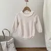 Ranita de punto 100% algodón para niña, suave y respetuosa con la piel, con cuello de encaje floral, manga larga, adecuada para usar en casa y como capa base.