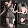 Lencería sexy, estilo de deseo puro, bata de malla de mariposa, uniforme seductor caliente y transparente sin espalda con tirantes