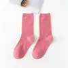Calcetines Largos de Raya Vertical para Primavera y Verano, Calcetines de Colores, Calcetines para Mujer Estilo Ins Sencillos y Modernos, Calcetines Deportivos Casuales Lisos de Moda