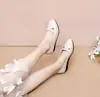 Sapatos Femininos Fechados Profissionais Atacado do Fabricante, Sapatos Femininos Rasos Fashion para Primavera e Outono, Sapatos Casuais Slip-On Respiráveis