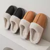 Chinelos de algodão camurçado, design unissex, adequados para outono e inverno, com sola grossa, antiderrapantes, para uso interno no escritório ou em casa