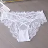 Ropa Interior Sexy de Encaje Cruzado Tentación Corte Transparente en Glúteos Cintura Baja Chica Deseo Puro Bragas Venta al por Mayor 1055