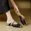 Nuevas Mules Mary Jane de Estilo Francés con Punta Cerrada para Mujer 2026, Zapatillas Planas con Decoración de Perlas Doradas y Suela Suave para Uso en Exteriores