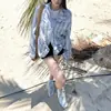 Camisa de Manga Larga Rayada Azul Claro Verano 2025 Nuevo Diseño Holgado Estilo Resort Chaqueta Informal Top para Mujer