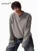 Camiseta de manga longa com padrão espinha de peixe texturizado para homens, estilo retrô americano de outono, moderna, modelagem solta, tamanho grande, top casual com gola henley