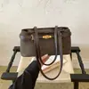 Bolso de hombro transfronterizo para mujer, bolso de mano casual con nuevo diseño de nicho, elegante bolso de gran capacidad estilo coreano para mujer