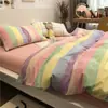 Conjunto Universal de Quatro Peças Floral Pequeno para Todas as Estações Capa de Edredom de Algodão Puro Lavado Conjunto de Cama de Três Peças para Dormitório Estudantil Solteiro e Casal