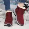 Botas de invierno para mujer más vendidas transfronterizas, tela impermeable con forro grueso de felpa, adecuadas para personas de mediana edad y jóvenes, botas de algodón para nieve ligeras y antideslizantes en stock