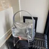 Bolsa Transversal com Corrente para Mulheres 2025 Nova Bolsa Verão Versátil de Ombro de Mão Pequena Quadrada para Mulheres para o Trabalho Pequena Bolsa