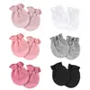 Comercio exterior Guantes de color liso europeos y americanos para recién nacidos Refuerzo elástico Guantes faciales antiarañazos Guantes elásticos para bebés 0-1 años