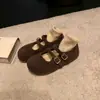 Zapatos Mary Jane Peludos de Doble Hebilla para Mujer, Nuevo Estilo Otoño e Invierno 2025 Zapatos Bajos Individuales, Estilo Hada para Combinar con Faldas, Mocasines