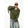 Nueva colección de otoño e invierno: un elegante conjunto de dos piezas tipo suéter con un patrón trenzado, que presenta un cuello postizo y un corte holgado y relajado, perfecto para parejas y aquellos que aprecian los estilos vintage