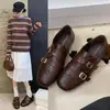Sapatos Quadrados de Couro Retro 2026 com Fivela, Sapatos Rasos Femininos Pretos, Sapatos Mary Jane Retrô Marrom Outono