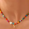 Collar de Cuentas de Color Cruzado 26 Letras Bohemio Corazón Cadena para Clavícula Sensación de Alta Gama Collar para Mujer Venta al por Mayor